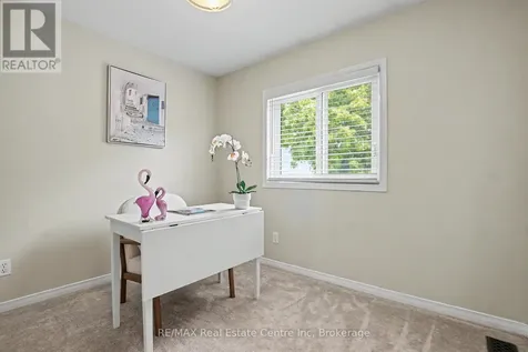 74 Activa Avenue Kitchener ON N2E 3R4