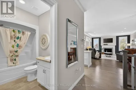 234 Peach Tree Boulevard St. Thomas ON N5R 0G8
