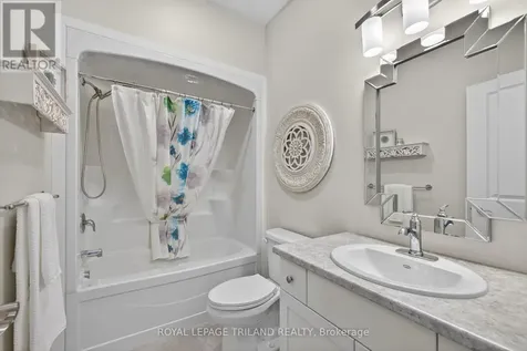 234 Peach Tree Boulevard St. Thomas ON N5R 0G8