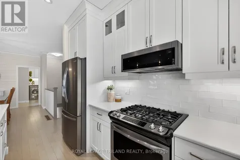 234 Peach Tree Boulevard St. Thomas ON N5R 0G8