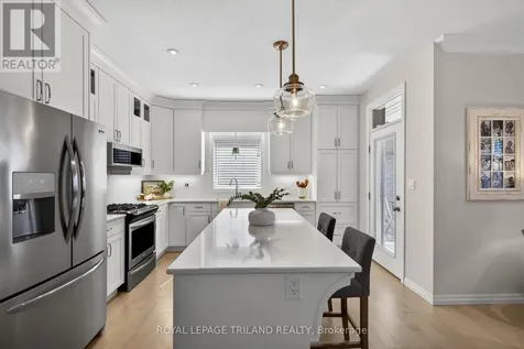234 Peach Tree Boulevard St. Thomas ON N5R 0G8