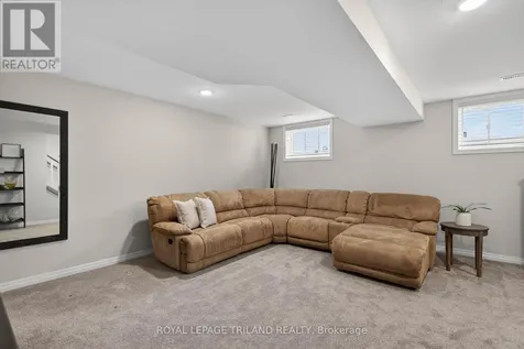 234 Peach Tree Boulevard St. Thomas ON N5R 0G8