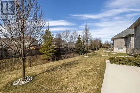 234 Peach Tree Boulevard St. Thomas ON N5R 0G8