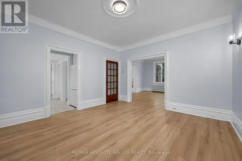 31 Crichton Street Ottawa ON K1M 1V5