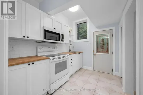 31 Crichton Street Ottawa ON K1M 1V5