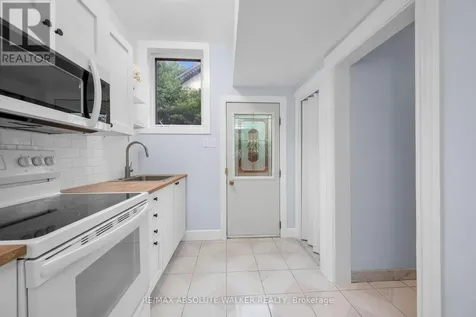 31 Crichton Street Ottawa ON K1M 1V5