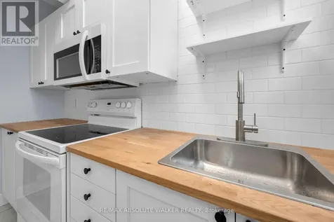 31 Crichton Street Ottawa ON K1M 1V5