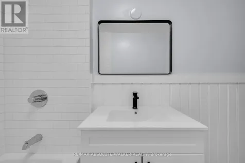 31 Crichton Street Ottawa ON K1M 1V5