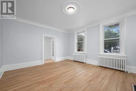 31 Crichton Street Ottawa ON K1M 1V5