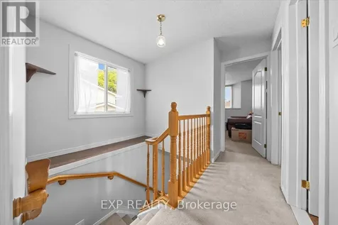 32 Flanders Street Ottawa ON K2J 3K1
