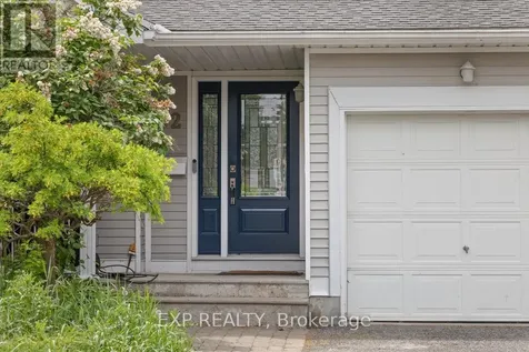 32 Flanders Street Ottawa ON K2J 3K1