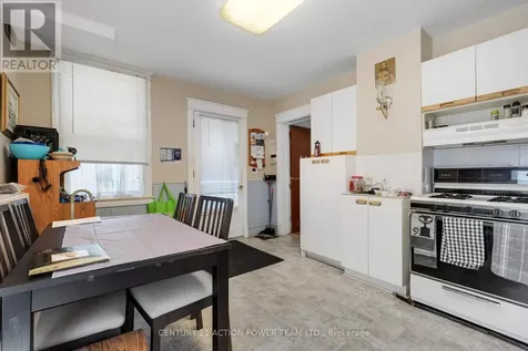 222 Montfort Street Ottawa ON K1L 5P4