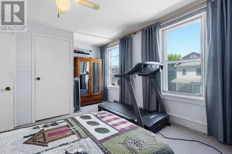 222 Montfort Street Ottawa ON K1L 5P4