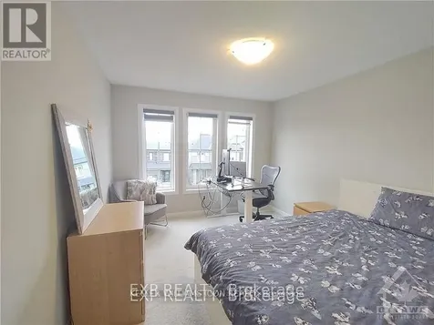 43 Sweet Pea Way Ottawa ON K2T 0P2