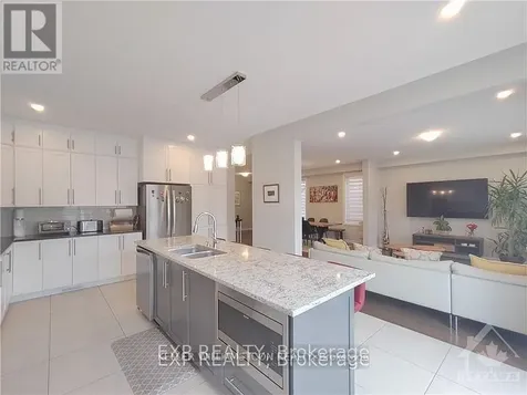 43 Sweet Pea Way Ottawa ON K2T 0P2