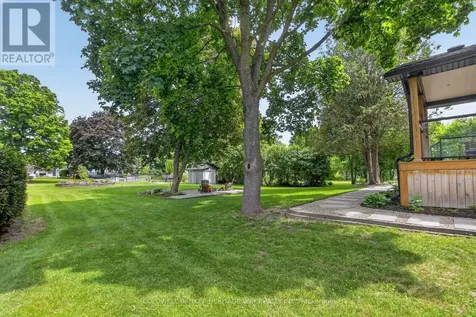 269 Lake Avenue East Carleton Place ON K7C 1J4