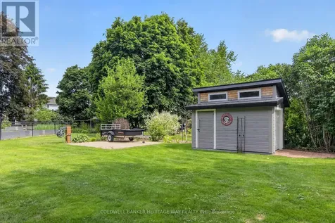 269 Lake Avenue East Carleton Place ON K7C 1J4