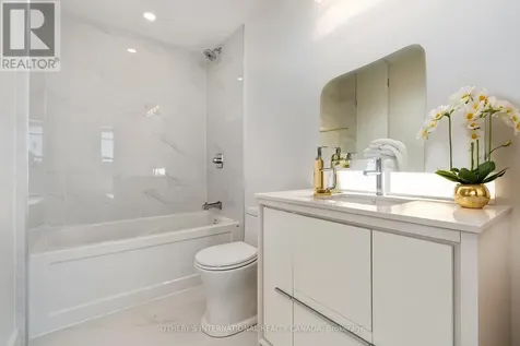 288 Duncairn Avenue Ottawa ON K1Z 7G9