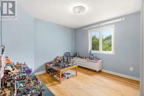 159 Borealis Crescent Ottawa ON K1K 4T9