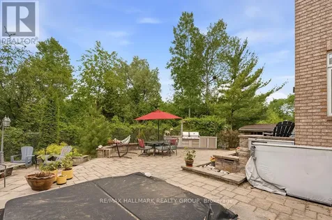 159 Borealis Crescent Ottawa ON K1K 4T9