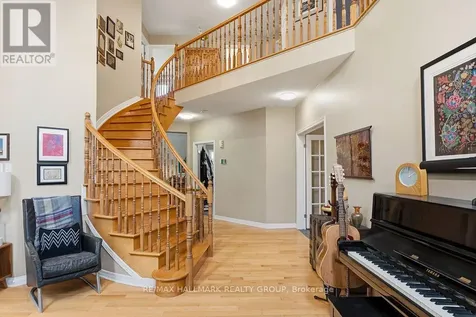 159 Borealis Crescent Ottawa ON K1K 4T9