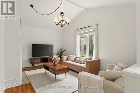 57 Rivergreen Crescent Ottawa ON K2M 2W9
