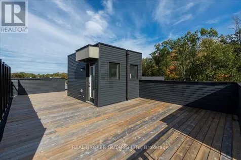 111 Marina Village Drive Georgian Bay (baxter) ON L0K 1S0
