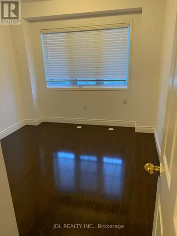 106 Burgess Crescent Newmarket (summerhill Estates) ON L3X 2T8