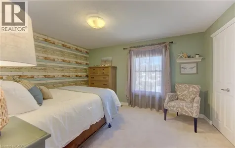83 Manor Drive Kitchener ON N2A 2T9