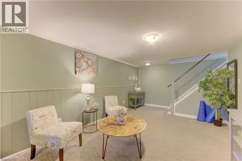 83 Manor Drive Kitchener ON N2A 2T9