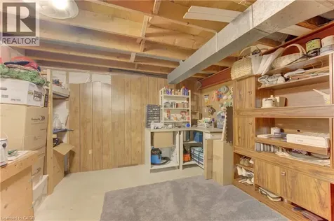 83 Manor Drive Kitchener ON N2A 2T9