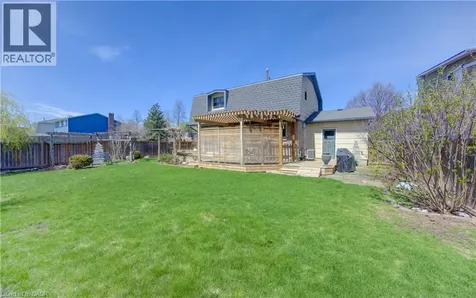 83 Manor Drive Kitchener ON N2A 2T9