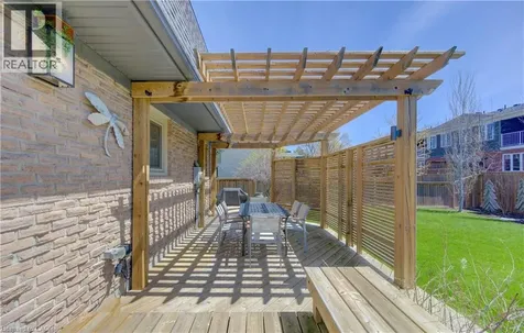 83 Manor Drive Kitchener ON N2A 2T9