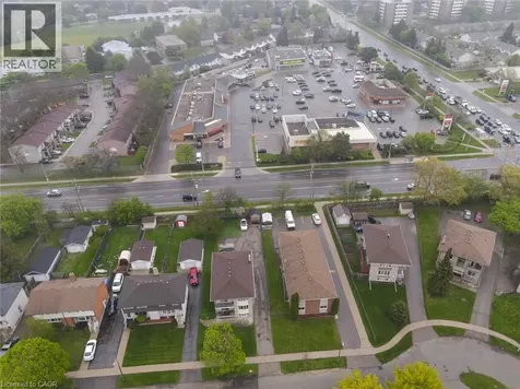 39 Secord Avenue Kitchener ON N2B 2C3