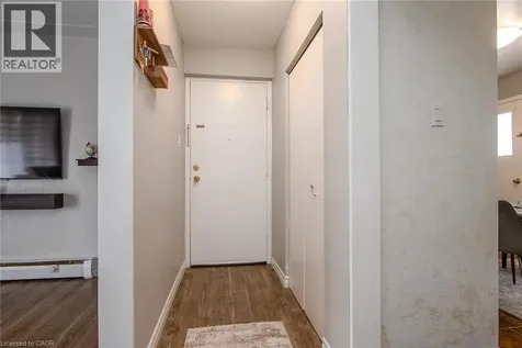 39 Secord Avenue Kitchener ON N2B 2C3