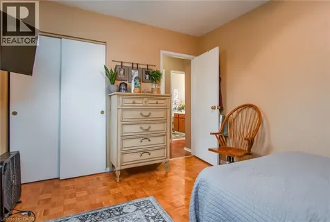 39 Secord Avenue Kitchener ON N2B 2C3