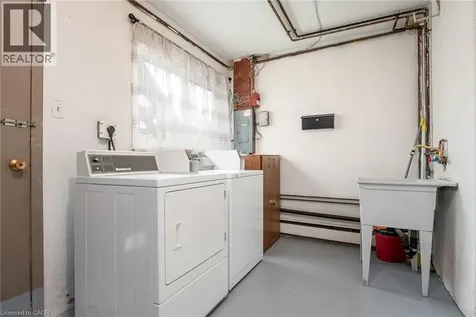 39 Secord Avenue Kitchener ON N2B 2C3