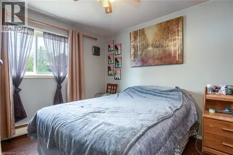 39 Secord Avenue Kitchener ON N2B 2C3