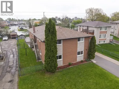 39 Secord Avenue Kitchener ON N2B 2C3