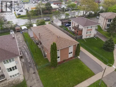 39 Secord Avenue Kitchener ON N2B 2C3