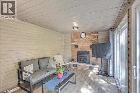 337 Terrace Hill Street Brantford ON N3R 1H6