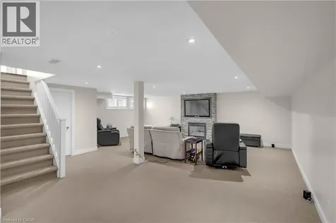 337 Terrace Hill Street Brantford ON N3R 1H6