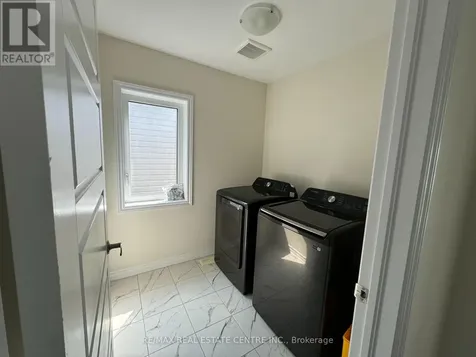 89 Blacksmith Drive Woolwich ON N0B 1M0