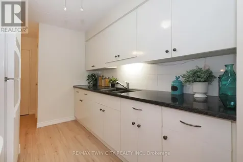 40 Tannery Street East Cambridge ON N3C 2B9