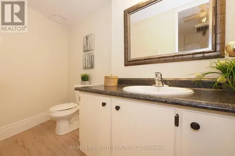 40 Tannery Street East Cambridge ON N3C 2B9