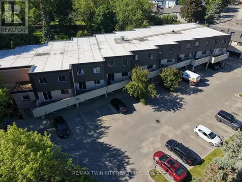 40 Tannery Street East Cambridge ON N3C 2B9