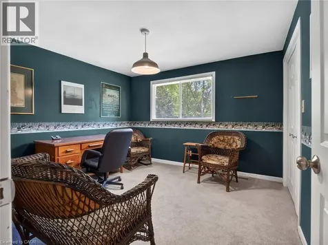 17 Montgomery Road Welland ON L3C 2Y2
