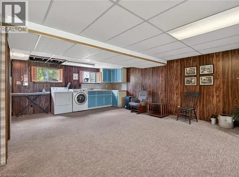 17 Montgomery Road Welland ON L3C 2Y2