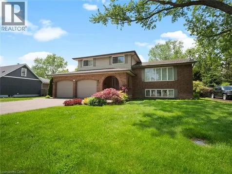 17 Montgomery Road Welland ON L3C 2Y2