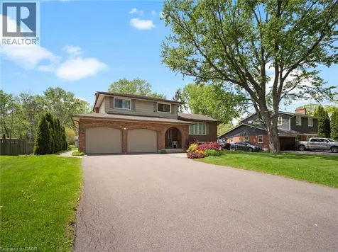 17 Montgomery Road Welland ON L3C 2Y2
